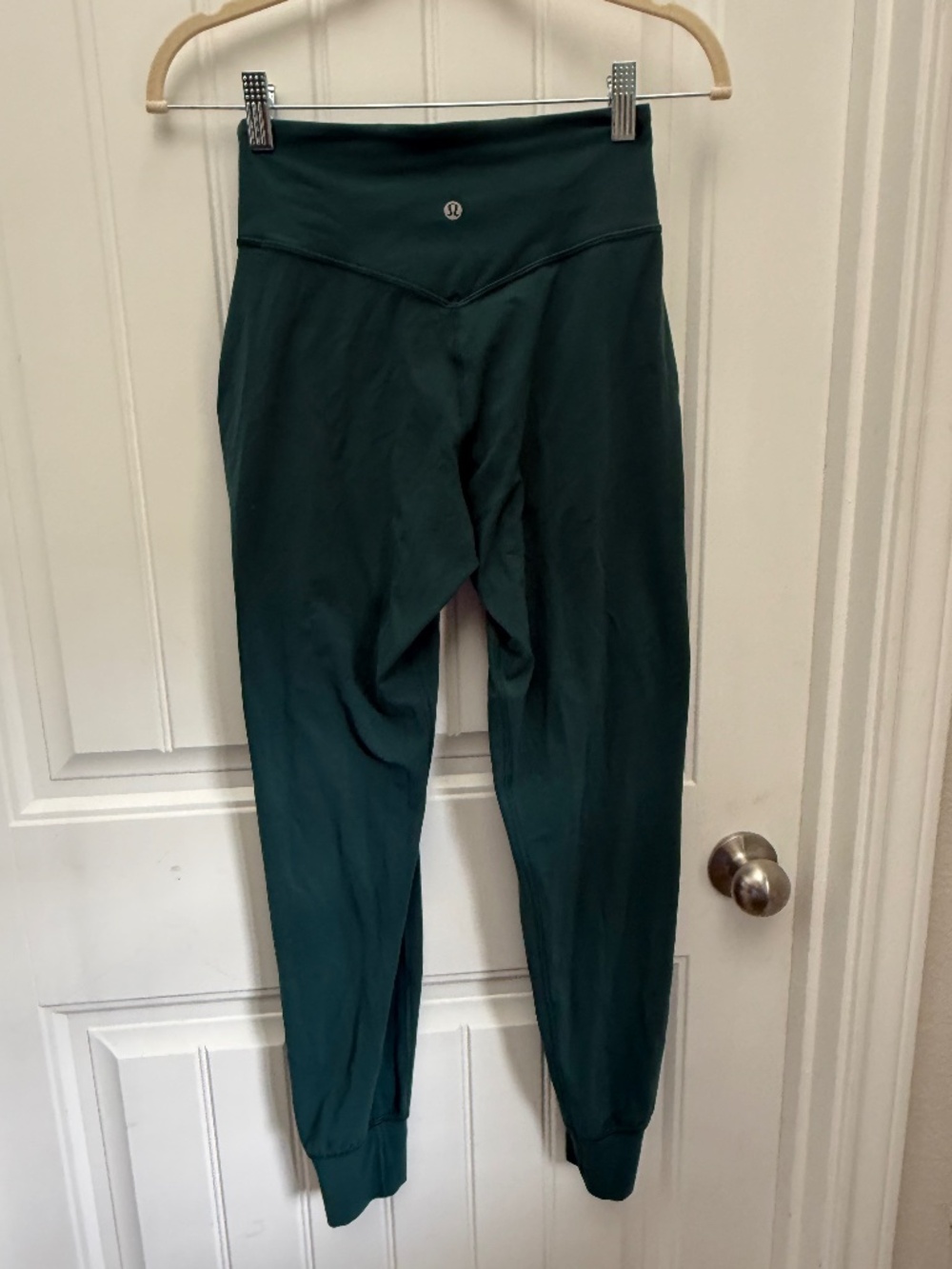 Lululemon jogger pant